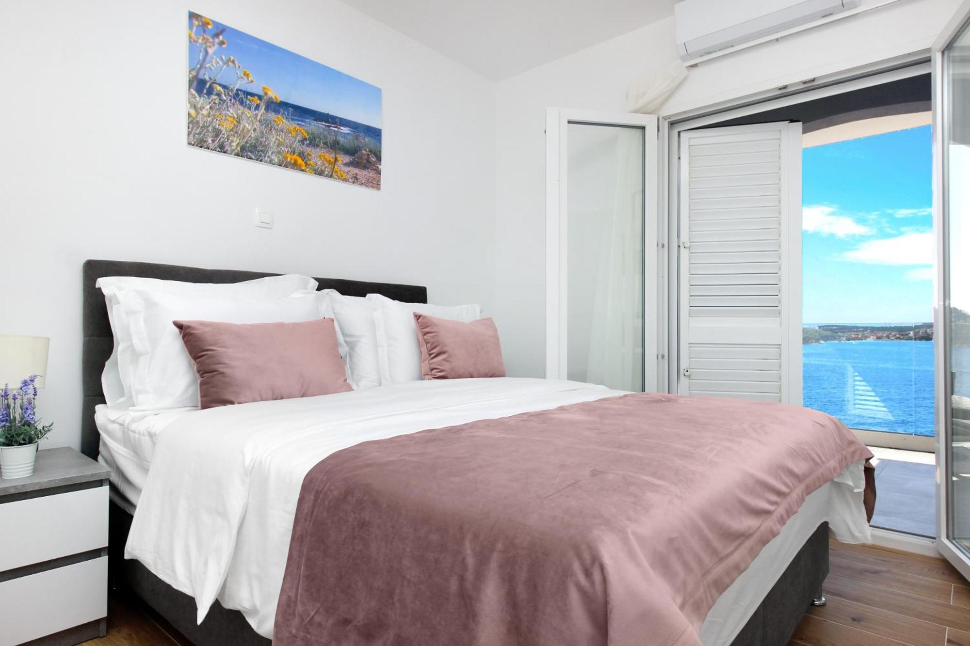 Ražanj Panoramic Apartment Malis מראה חיצוני תמונה